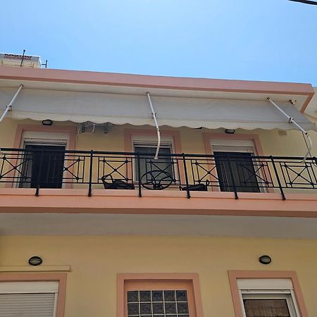Eirini'S Apt Heraklion  Exterior photo