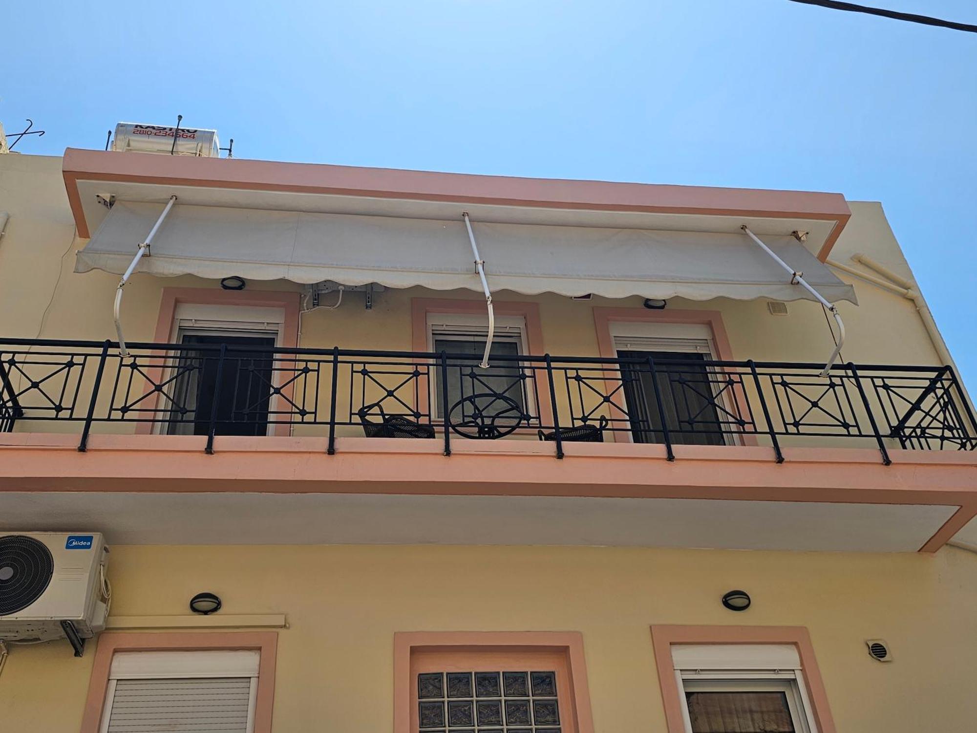 Eirini'S Apt Heraklion  Exterior photo